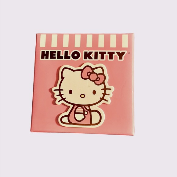 🎀 Hello Kitty Mix and Match Silver plated 2pc Stud Earrings Set Brand New 🎀 - Picture 7 of 9